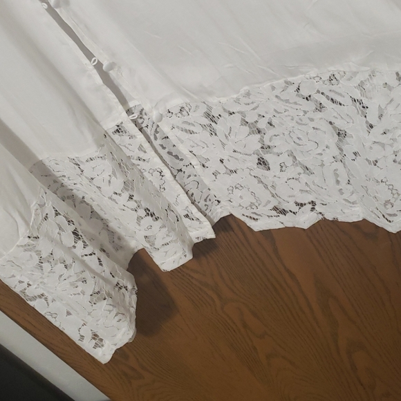 1 left🌼New boutique Button Front Dress - Picture 8 of 16